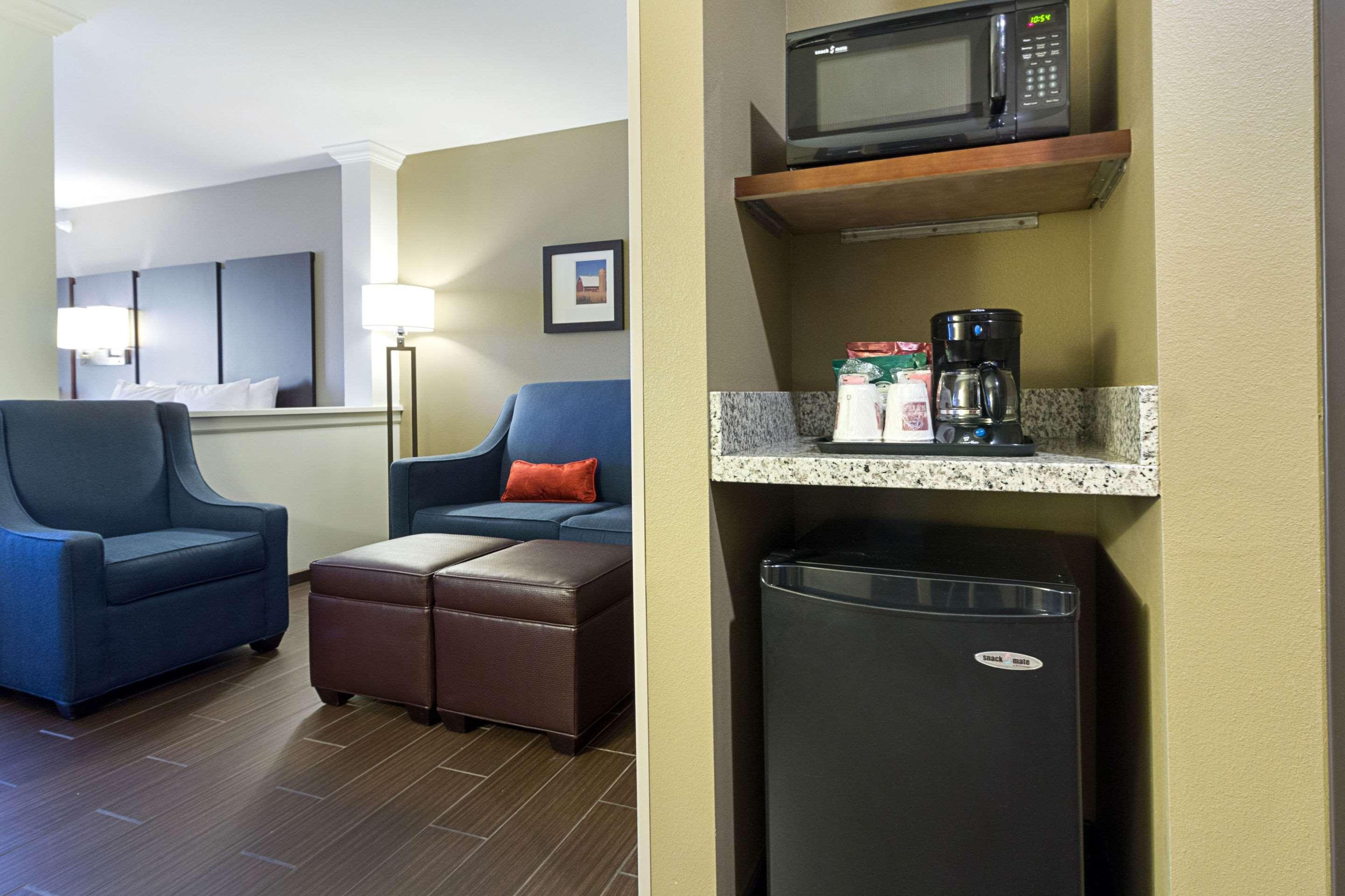 Comfort Suites & Conference Center Worthington Zewnętrze zdjęcie