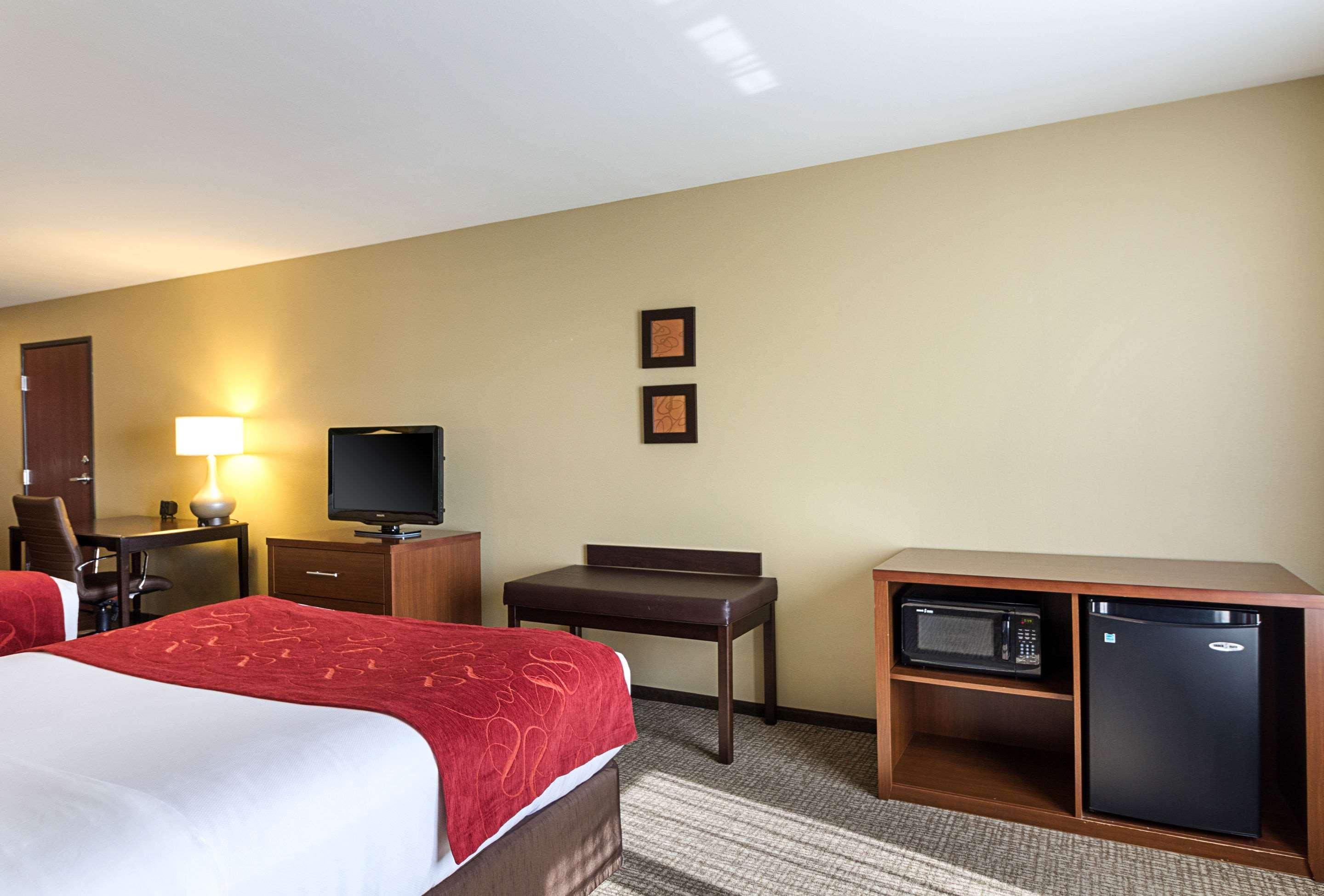 Comfort Suites & Conference Center Worthington Zewnętrze zdjęcie