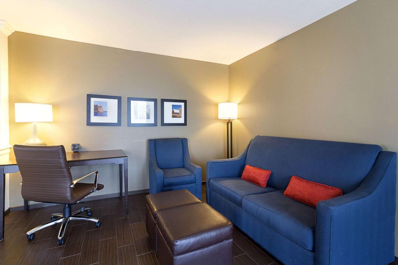 Comfort Suites & Conference Center Worthington Zewnętrze zdjęcie